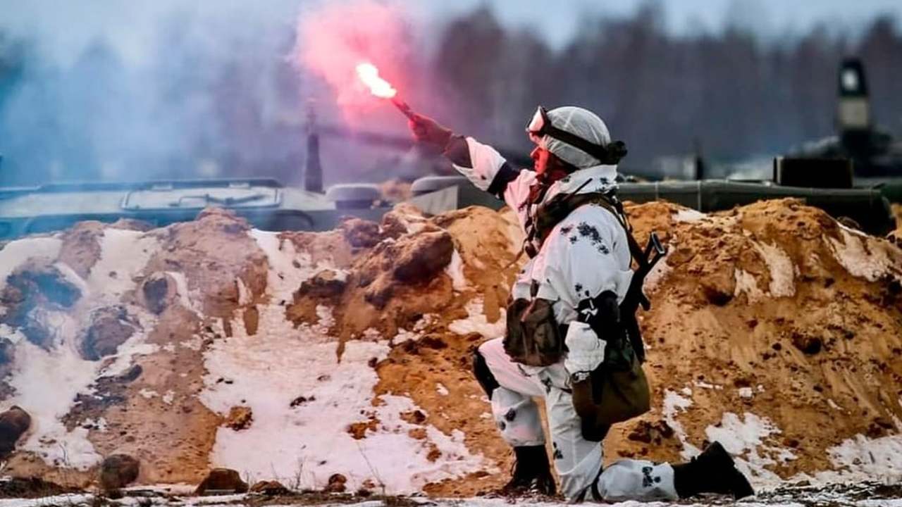 Photo: Belarusian and Russian units involved in checking the reaction forces of the Union State at the Brestsky training ground held a rally of an episode of practical actions. Credit: Belarusian Ministry of Defense via Instagram
