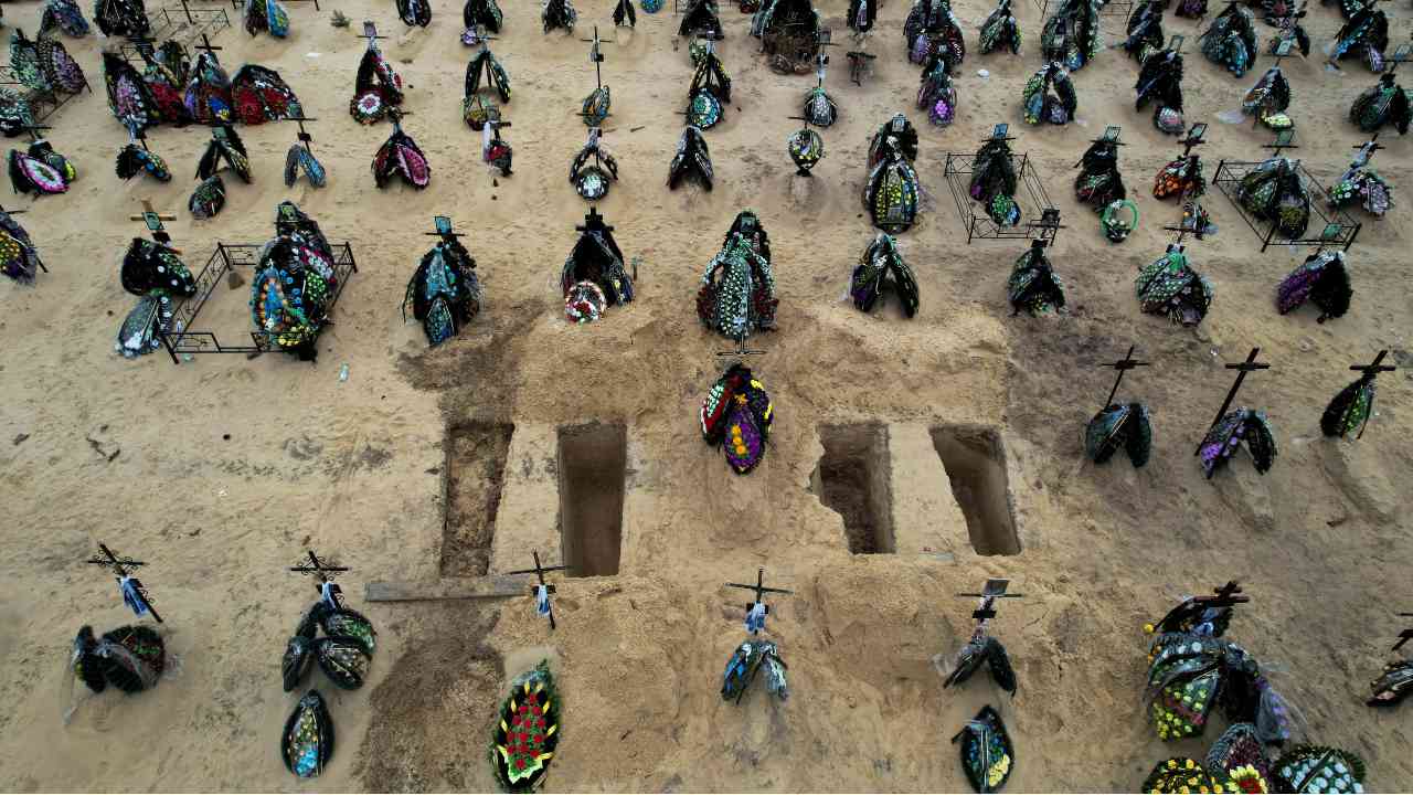 Photo: A view of at least three rows of new graves for people killed during Russia's invasion of Ukraine, at a cemetery in Irpin, Kyiv region, Ukraine April 18, 2022. Picture taken with drone. Credit: REUTERS/Zohra Bensemra.