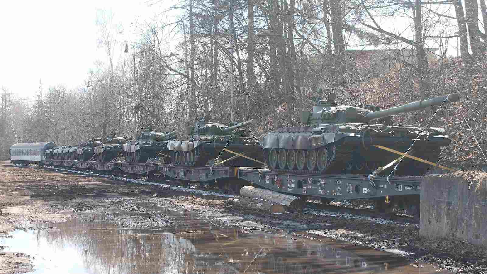 Photo: Five T-72s and four BMP-1s spotted being moved out of storage and loaded on a train in Czech Republic. Credit: MilitaryLand.net via Twitter.