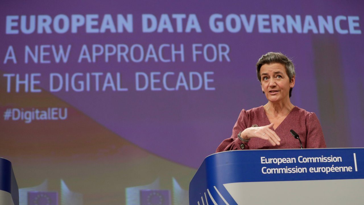 Photo: European Executive Vice-President Margrethe Vestager and European Commissioner for Internal Market and Services Thierry Breton (not seen) give a news conference on the Data Governance Act at the European Commission in Brussels, Belgium November 25, 2020. Credit: Stephanie Lecocq/Pool via REUTERS