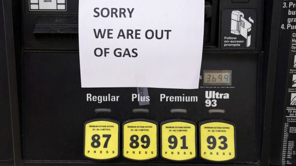 Photo: A sign tells drivers that gas pumps are empty as stations from Florida to Virginia began running dry and prices at the pump rose as the shutdown of the Colonial Pipeline by hackers sparked panic buying by motorists, in Falls Church, Virginia, U.S., May 12, 2021. Credit: REUTERS/Kevin Lamarque/File Photo