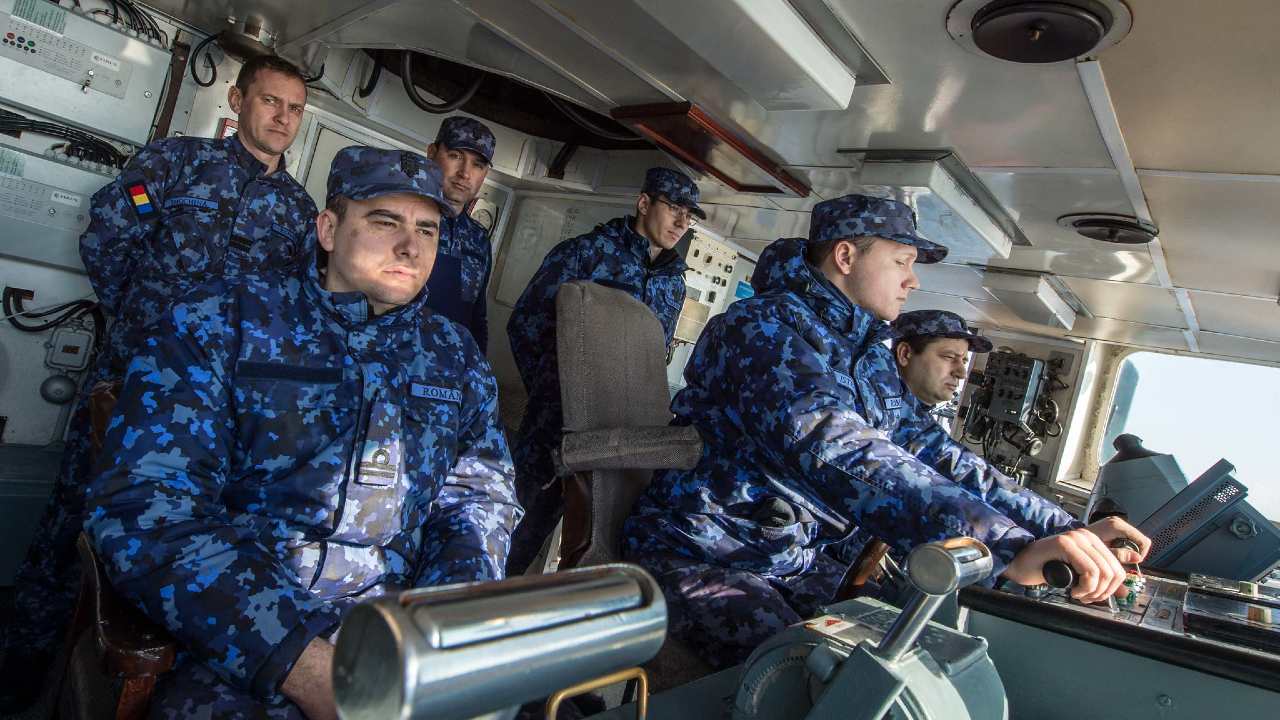 Photo: BLACK SEA (Feb 6, 2018) Romanian minesweeper ROS Lt. Lupu Dinescu conducts minesweeping operations of shore Constanta while taking part of SNMCMG2 Passex with Romanian Navy. SNMCMG2 led by HMS Enterprise is currently sailling in the Black Sea as part of NATO routine presence. SNMCMG2 consists of flagship Royal Navy survey ship HMS Enterprise, Romanian minesweeper ROS Lt. Lupu Dinescu and Turkish minehunter TCG Akcay. Credit: NATO/CPO FRAN C. Valverde