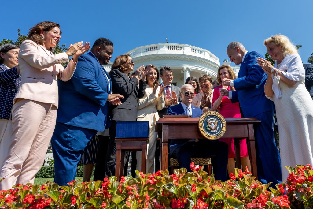 Photo: US President Joe Biden signs H.R. 4346, “The CHIPS and Science Act of 2022”, Tuesday, August 9, 2022, on the South Lawn of the White House. Credit: Erin Scott / White House