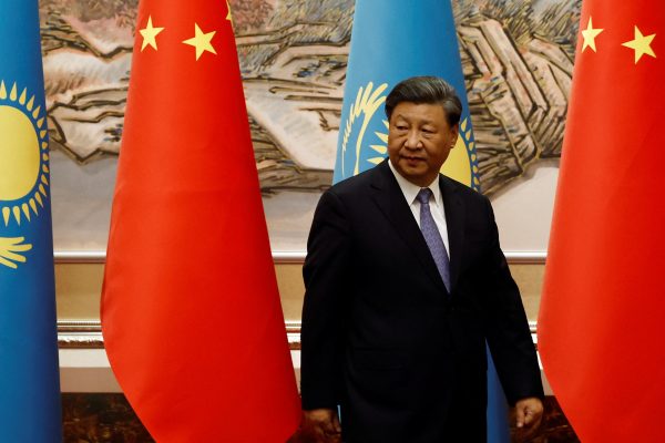 Photo: Chinese President Xi Jinping arrives for a signing ceremony with Kazakhstan's President Kassym-Jomart Tokayev (not pictured), ahead of the China-Central Asia Summit in Xian, Shaanxi province, China May 17, 2023. Credit: REUTERS/Florence Lo/Pool