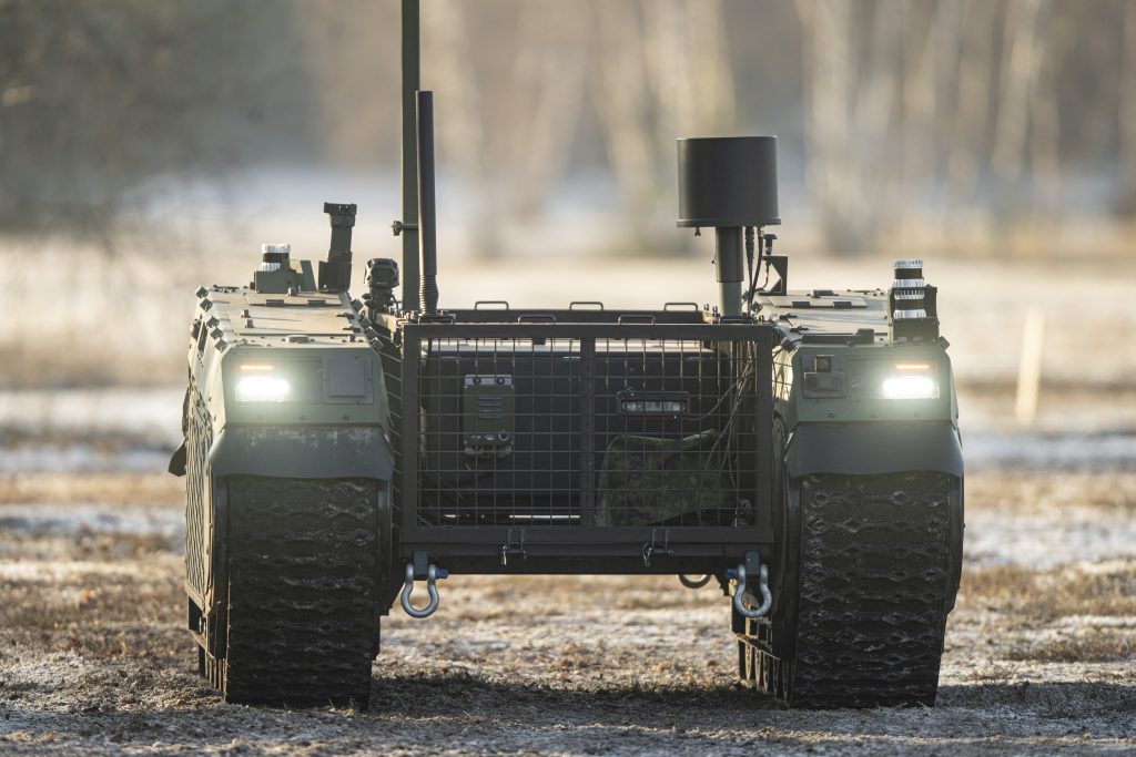 Photo: A THeMIS Unmanned Ground Vehicle from the manufacturer Milrem Robotics takes part in a demonstration of the EU-funded iMUGS (integrated Modular Unmanned Ground System) project at the Lehnin military training area.