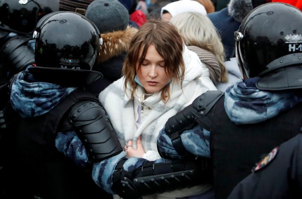 Photo: Law enforcement officers detain a woman during a rally in support of jailed Russian opposition leader Alexei Navalny in Moscow, Russia January 23, 2021. Credit: REUTERS/Maxim Shemetov TPX IMAGES OF THE DAY