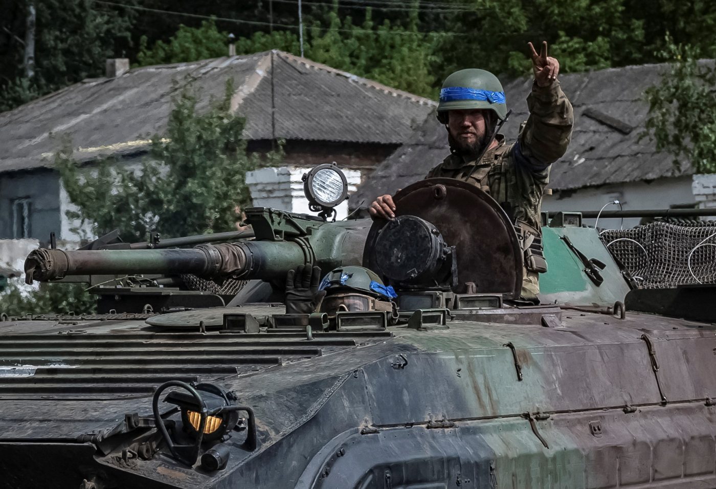 Photo: Ukrainian servicemen ride a BMP-1 infantry fighting vehicle, amid Russia's attack on Ukraine, near the Russian border in Sumy region, Ukraine August 10, 2024. Credit: REUTERS/Viacheslav Ratynskyi