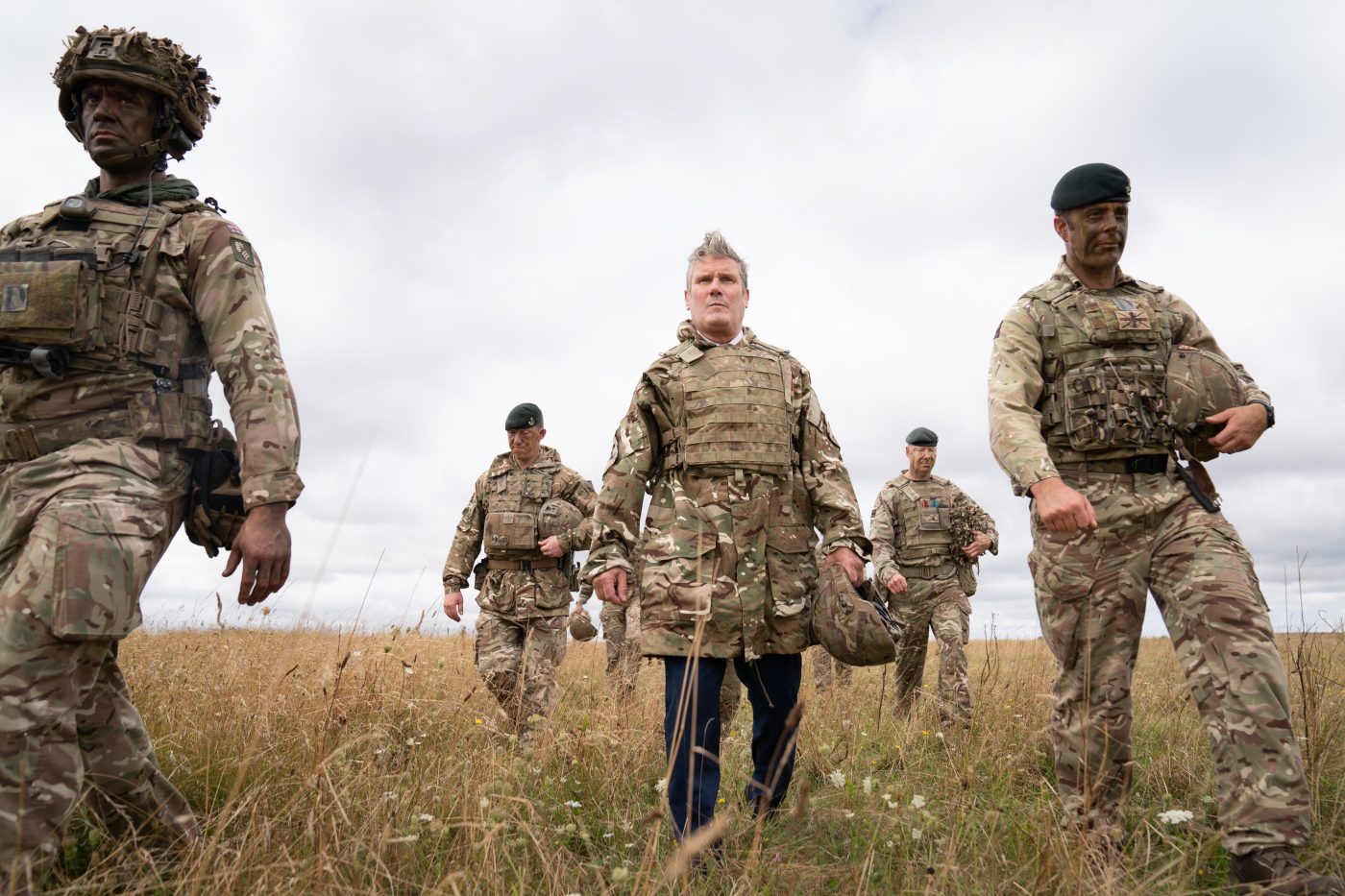 Photo: Labour leader Sir Keir Starmer meets British soldiers at Salisbury Plain in Wiltshire where he saw Ukranian soldiers being trained by the army as part of Operation Interflux. Picture date: Wednesday August 24, 2022. Credit: PA via Reuters