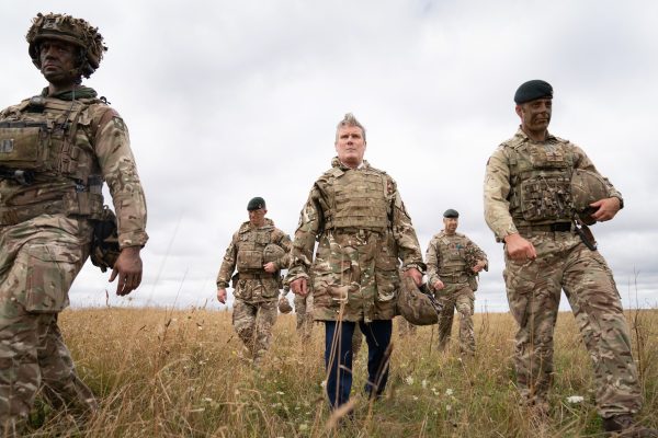 Photo: Labour leader Sir Keir Starmer meets British soldiers at Salisbury Plain in Wiltshire where he saw Ukranian soldiers being trained by the army as part of Operation Interflux. Picture date: Wednesday August 24, 2022. Credit: PA via Reuters