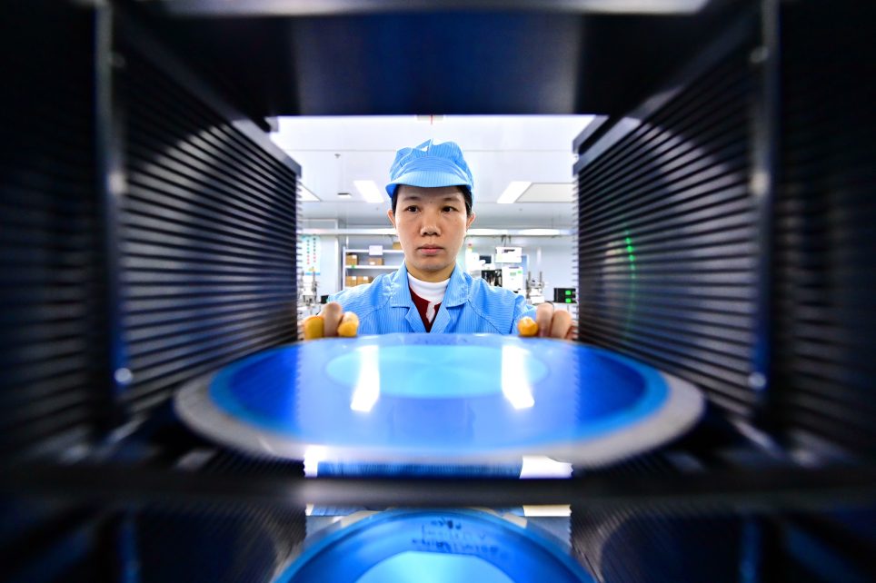 Photo: An employee packages semiconductor power devices for export at the intelligent workshop of a semiconductor manufacturing enterprise on November 22, 2024 in Fuzhou, Jiangxi Province of China. Credit: Zhu Haipeng/VCG.